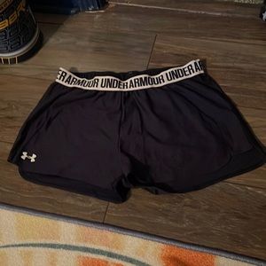 Under Armour Navy blue shorts